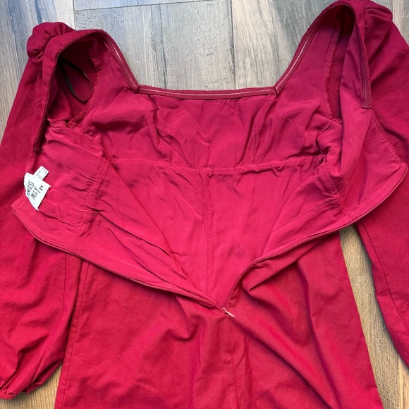 Princess Polly Hastings Longsleeve Romper. Burgundy Red. Size 2 - Picture 7 of 10
